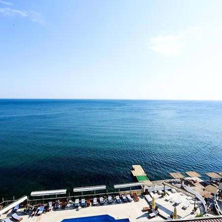 Family Resort Hotel-2
